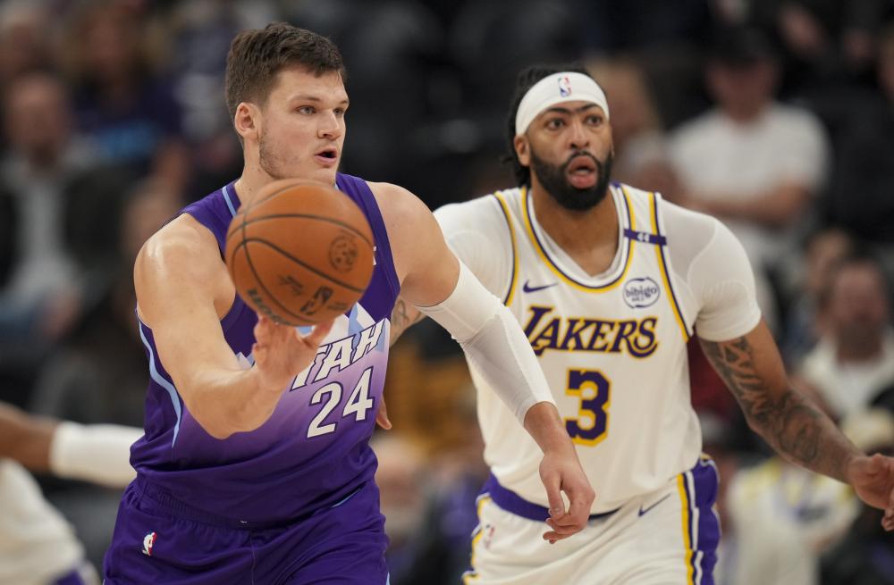 此事件也引 此事件也引